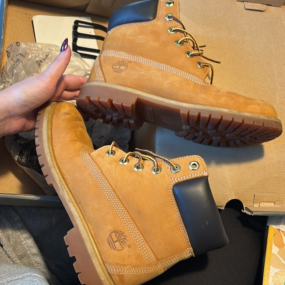 classic timberlands woman boots - Picture 5 of 5